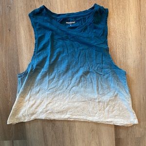 Manduka ombré crop top - so cute on!